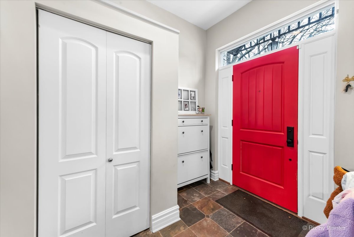 3642 N Marshfield Avenue