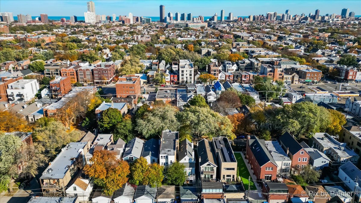 3642 N Marshfield Avenue