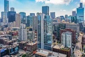 303 W Ohio Street Unit: 1708