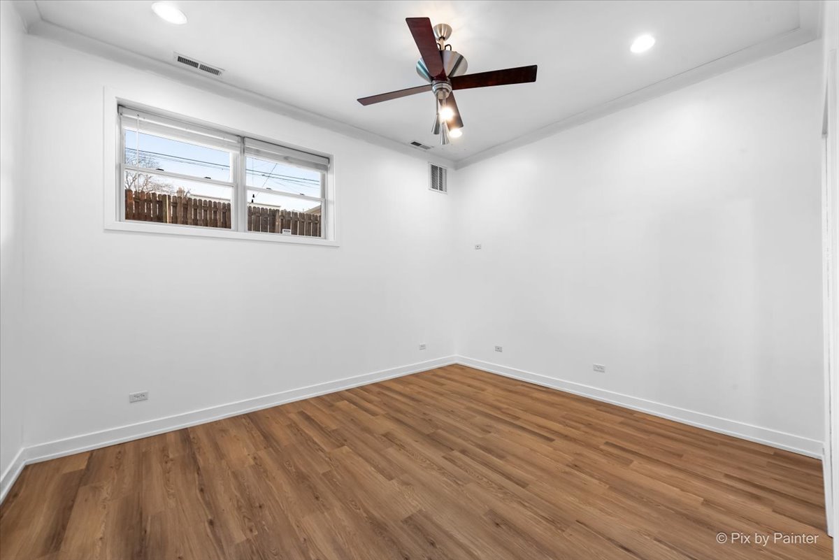 4845 N Springfield Avenue Unit: 1