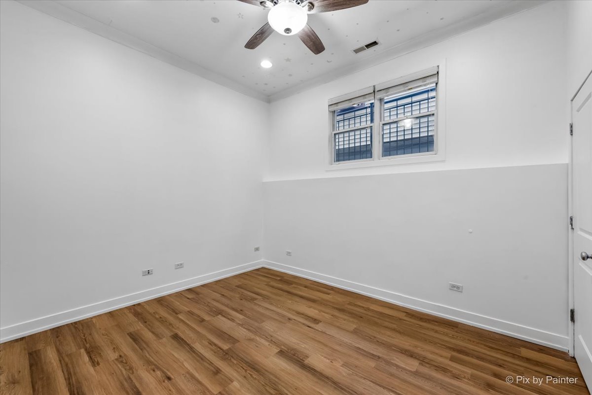 4845 N Springfield Avenue Unit: 1