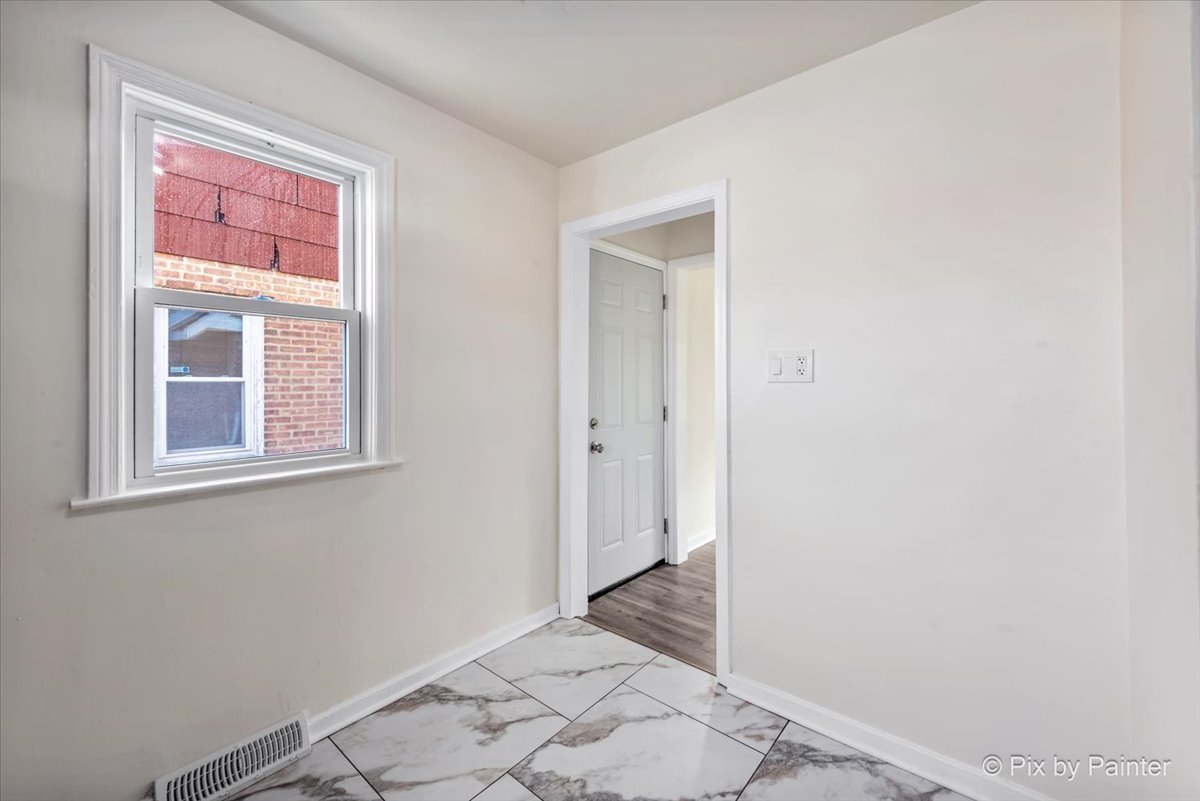 524 Webb Street