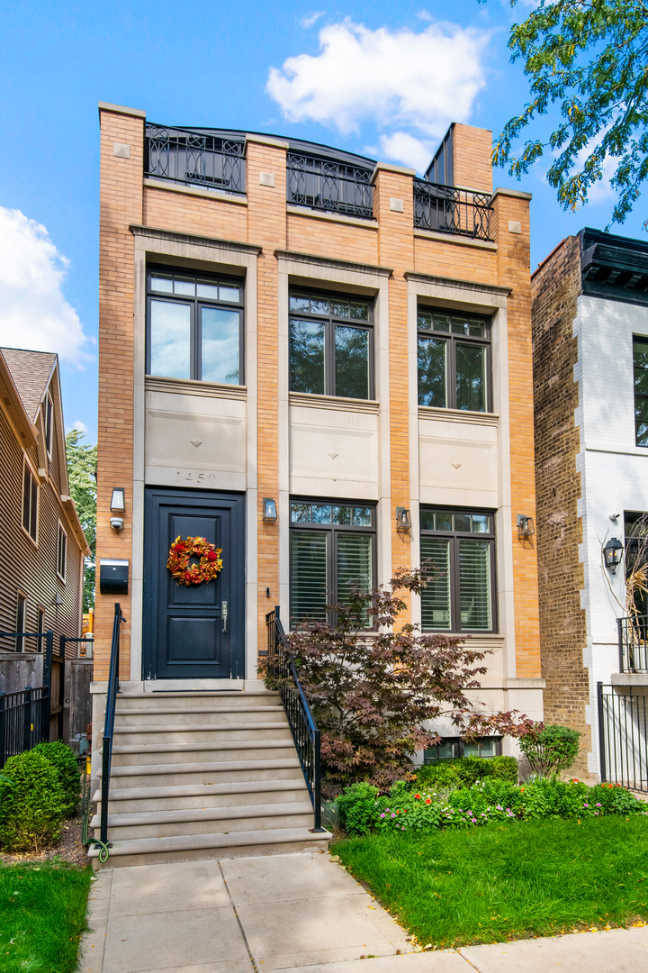 1450 W Melrose Street