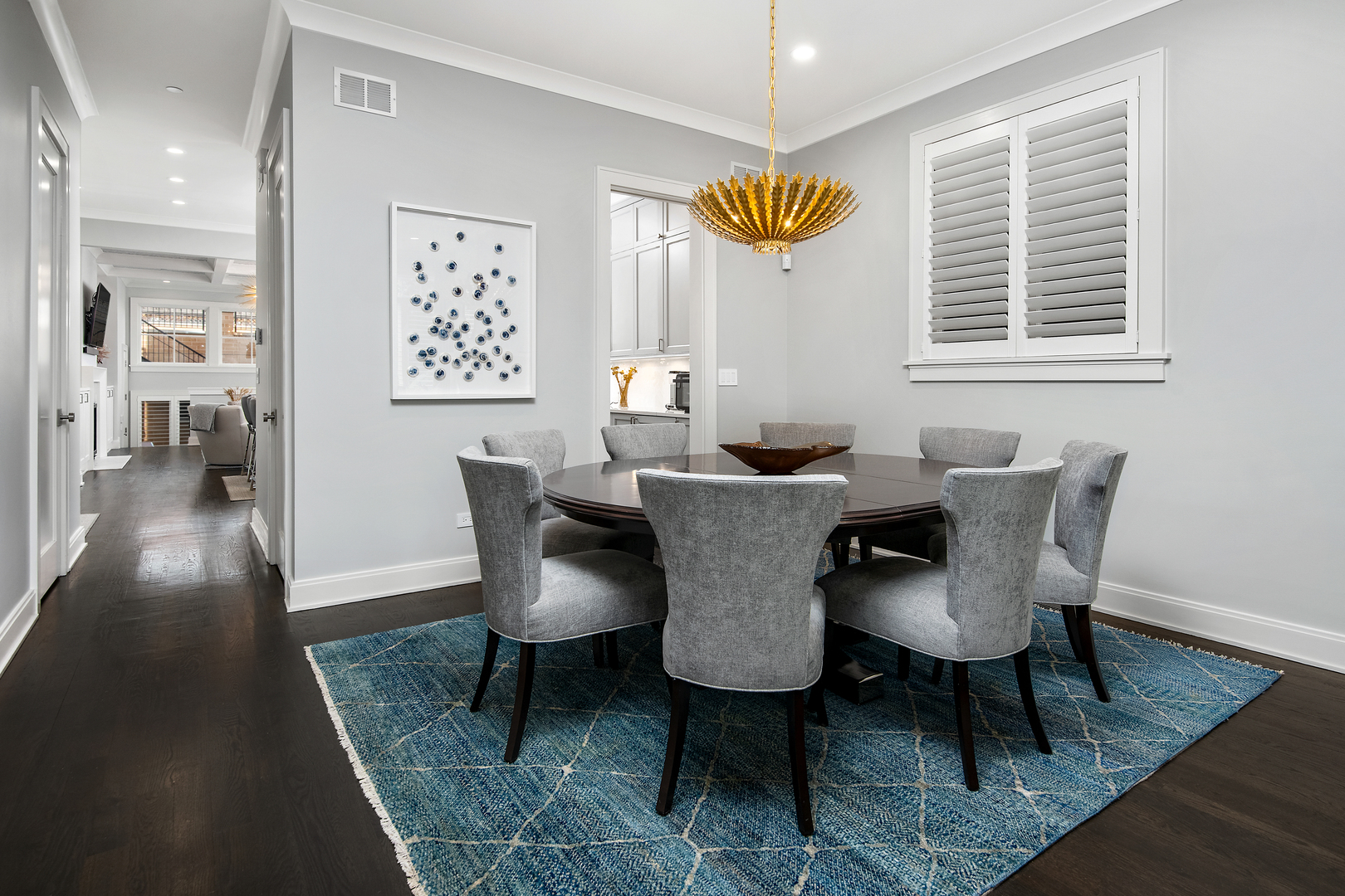 1450 W Melrose Street