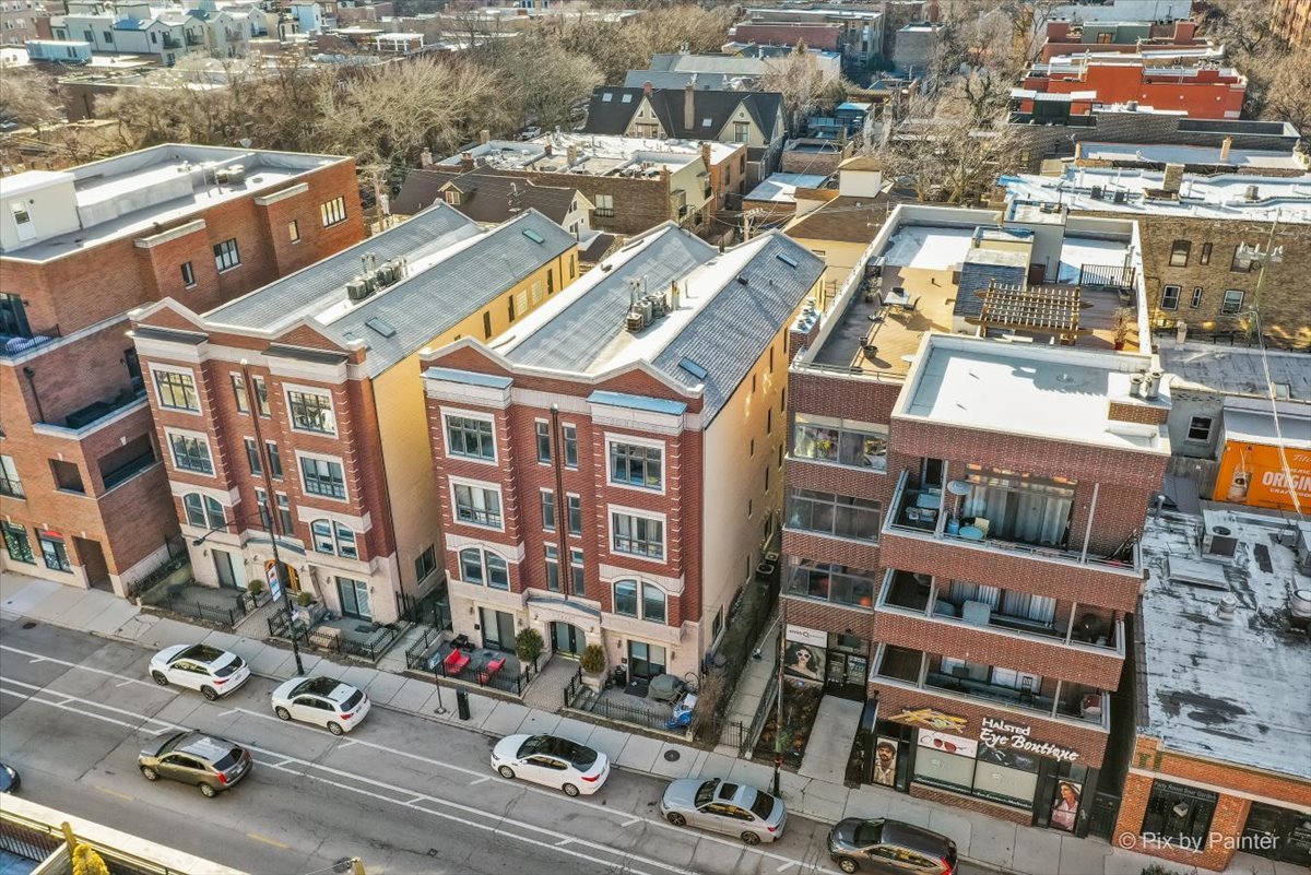 2846 N Halsted Street Unit: 2S