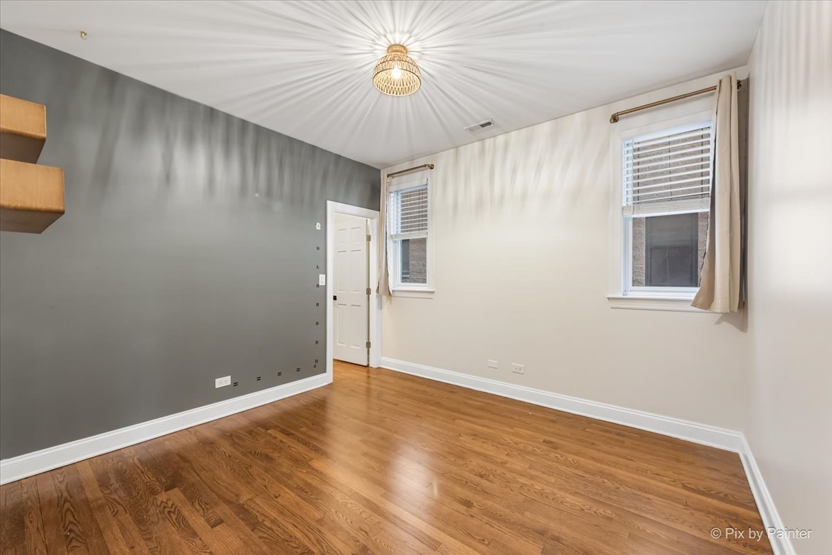 2846 N Halsted Street Unit: 2S