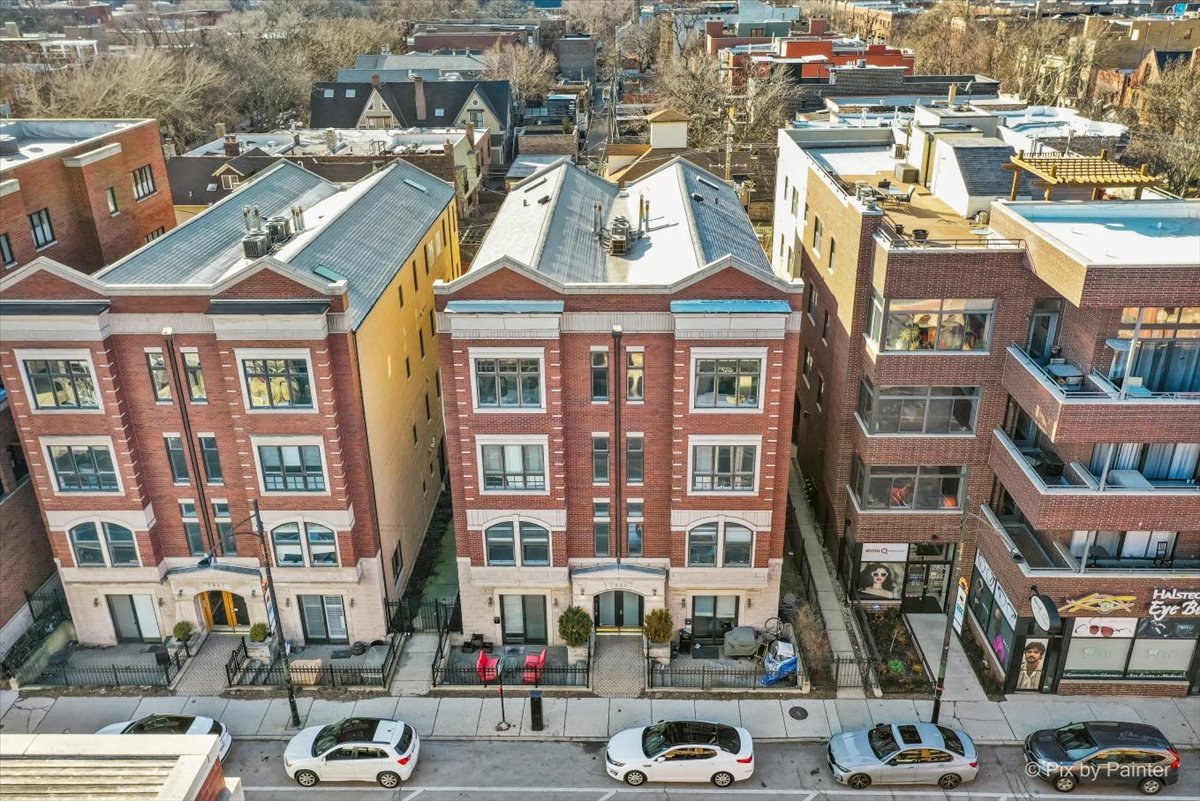 2846 N Halsted Street Unit: 2S