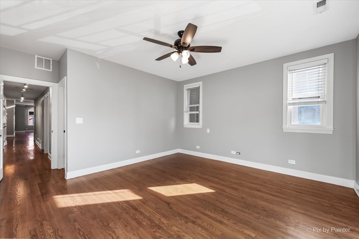 2846 N Halsted Street Unit: 2S