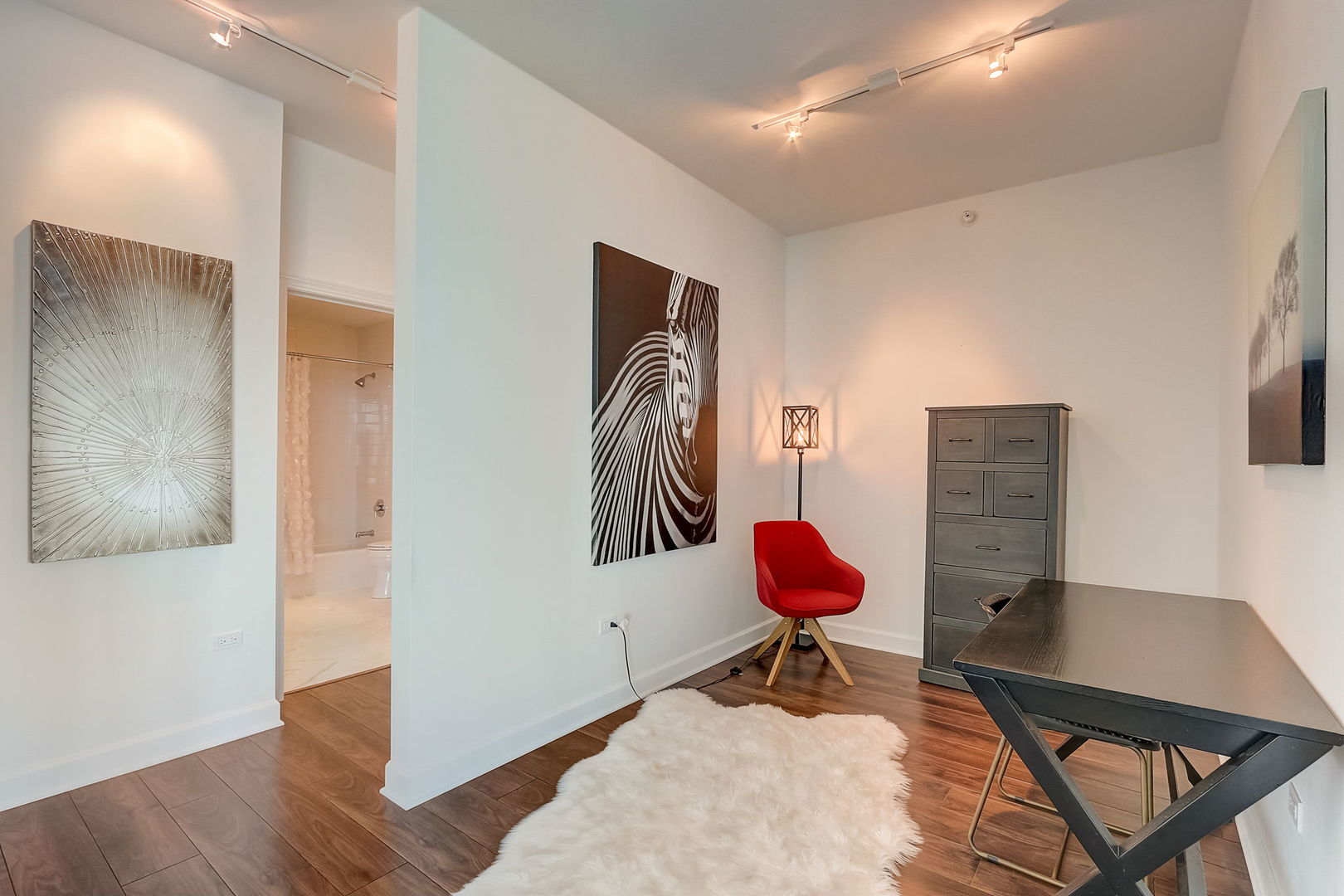 1201 S Prairie Avenue Unit: 3902