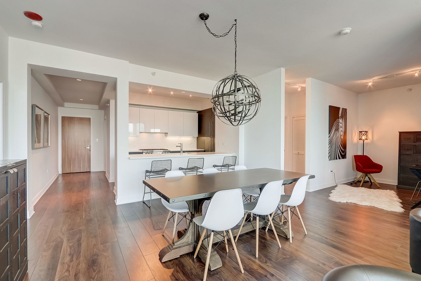 1201 S Prairie Avenue Unit: 3902