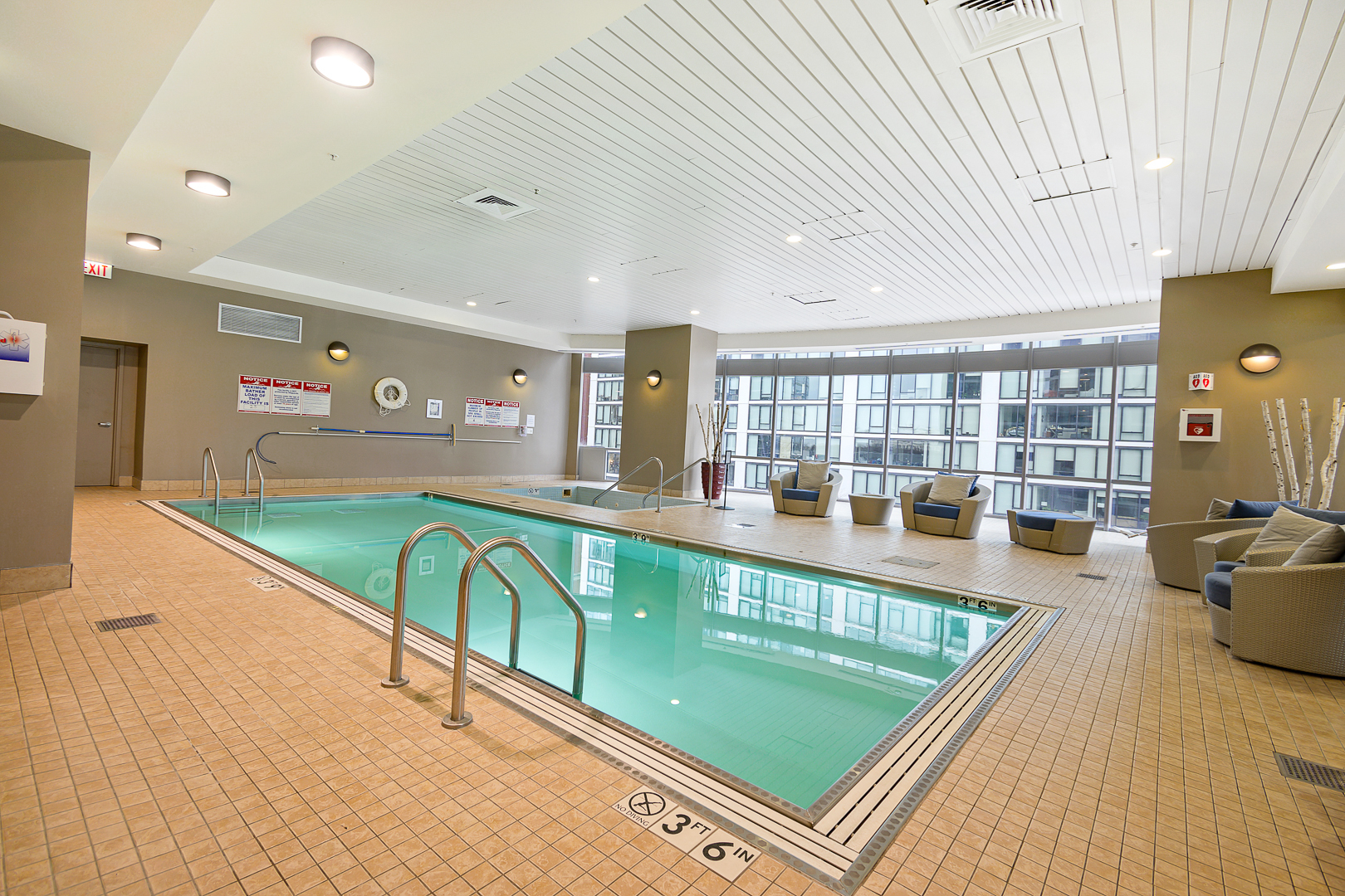 1201 S Prairie Avenue Unit: 3902