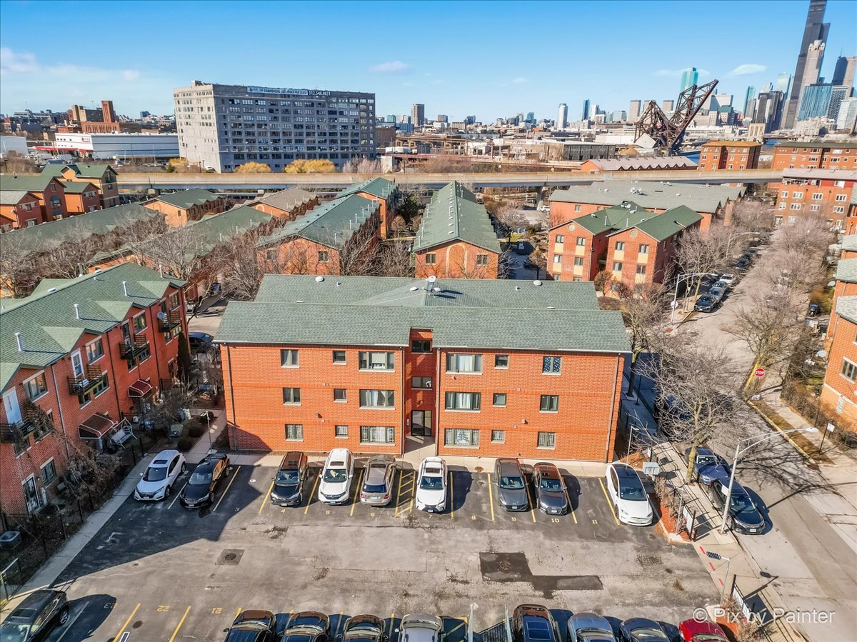 2101 S Tan Court Unit: 1R