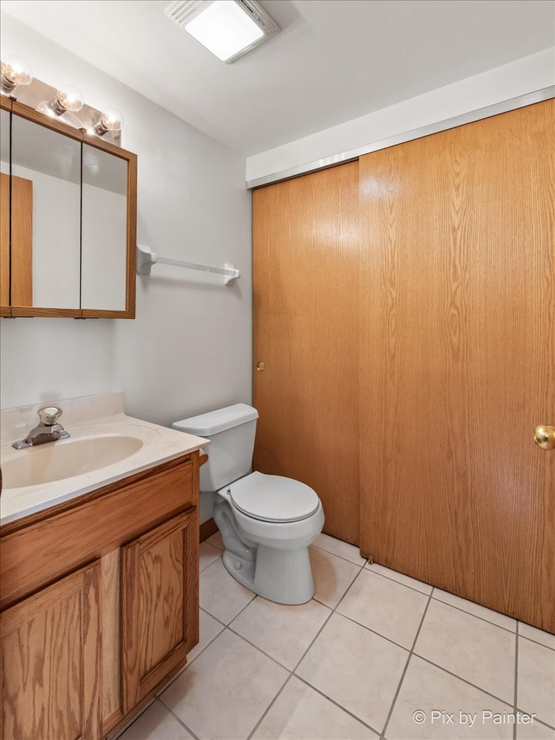 2101 S Tan Court Unit: 1R