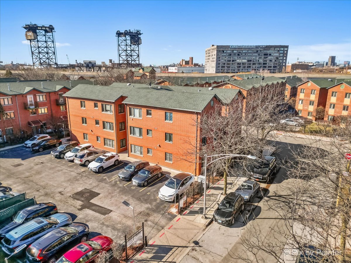 2101 S Tan Court Unit: 1R