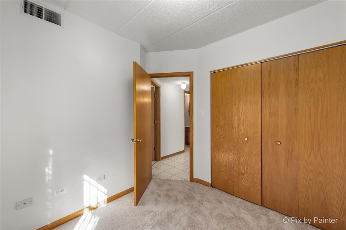 2101 S Tan Court Unit: 1R
