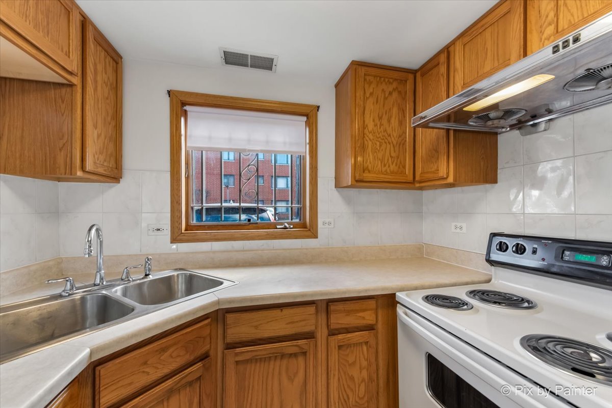 2101 S Tan Court Unit: 1R