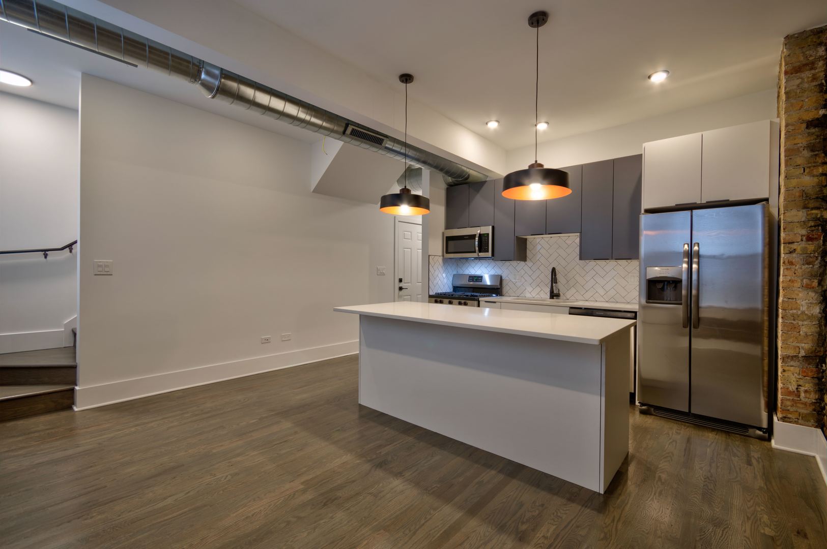 1917 S Racine Avenue Unit: 2F