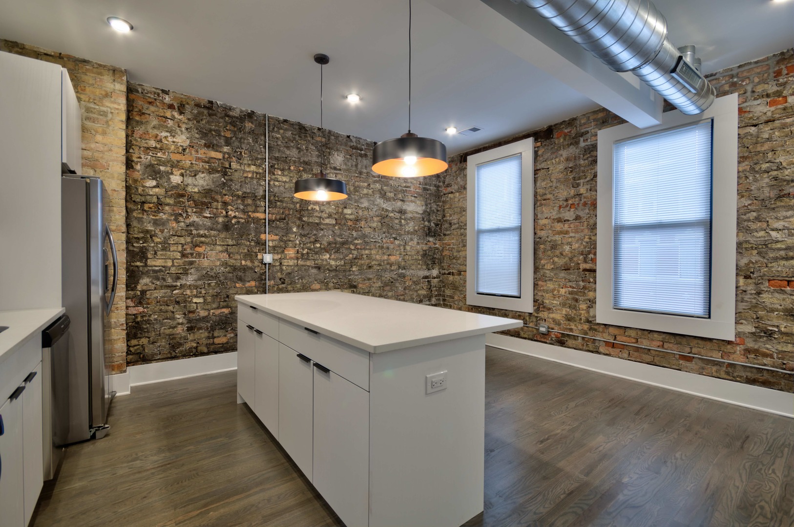 1917 S Racine Avenue Unit: 2F
