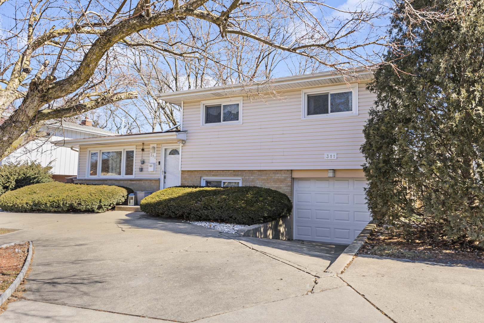 311 S Wilke Road
