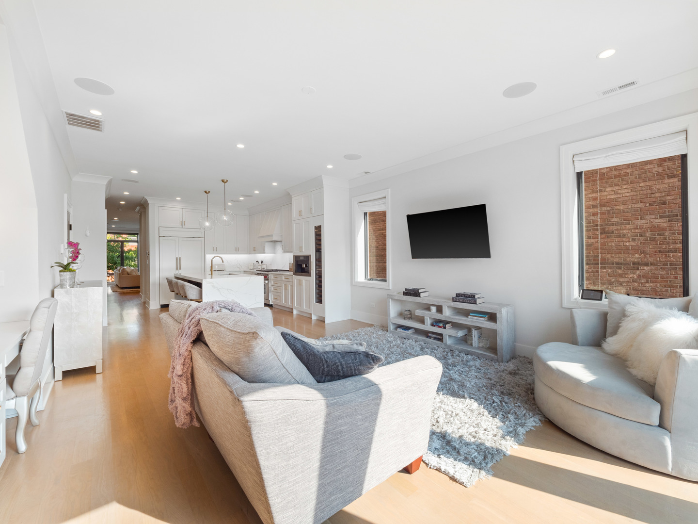 2252 N Orchard Street Unit: 3S