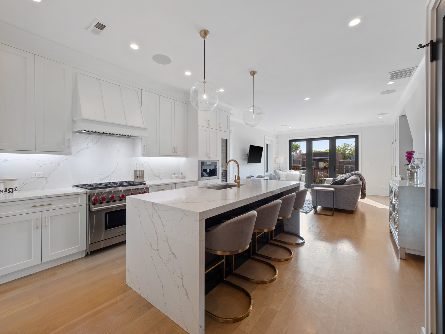 2252 N Orchard Street Unit: 3S