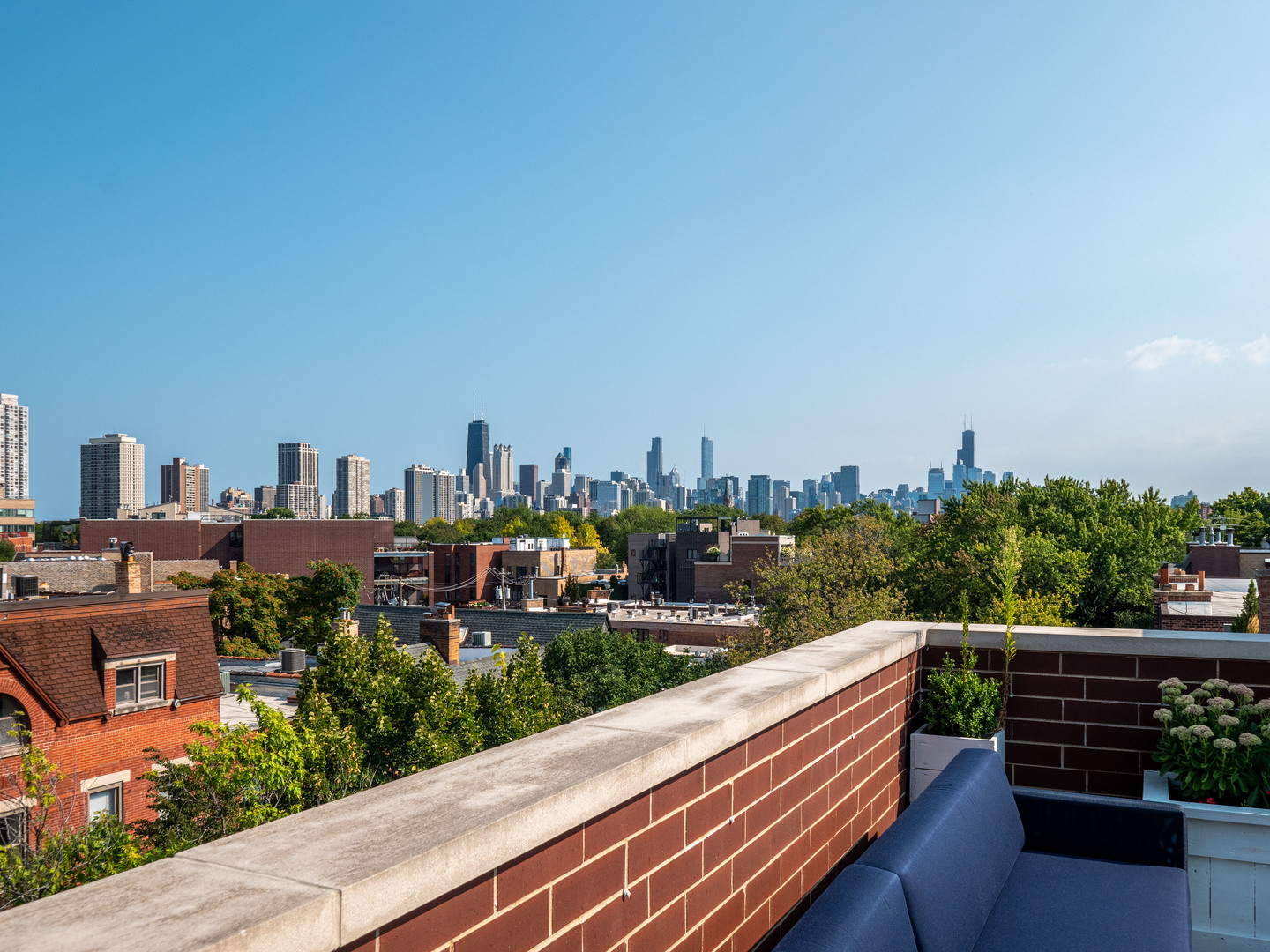 2252 N Orchard Street Unit: 3S