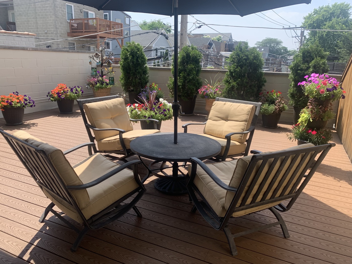 2846 N Southport Avenue Unit: 1S