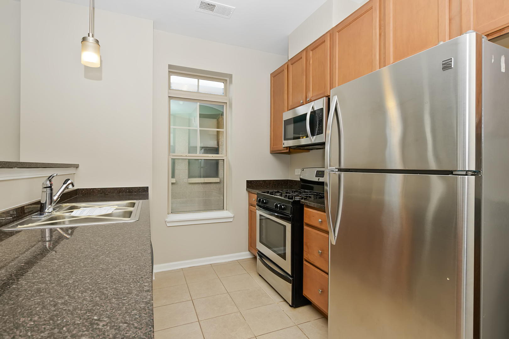 3849 S Ellis Avenue Unit: 302