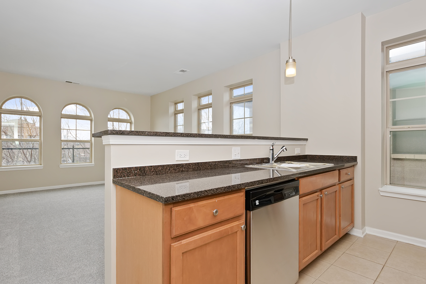 3849 S Ellis Avenue Unit: 302