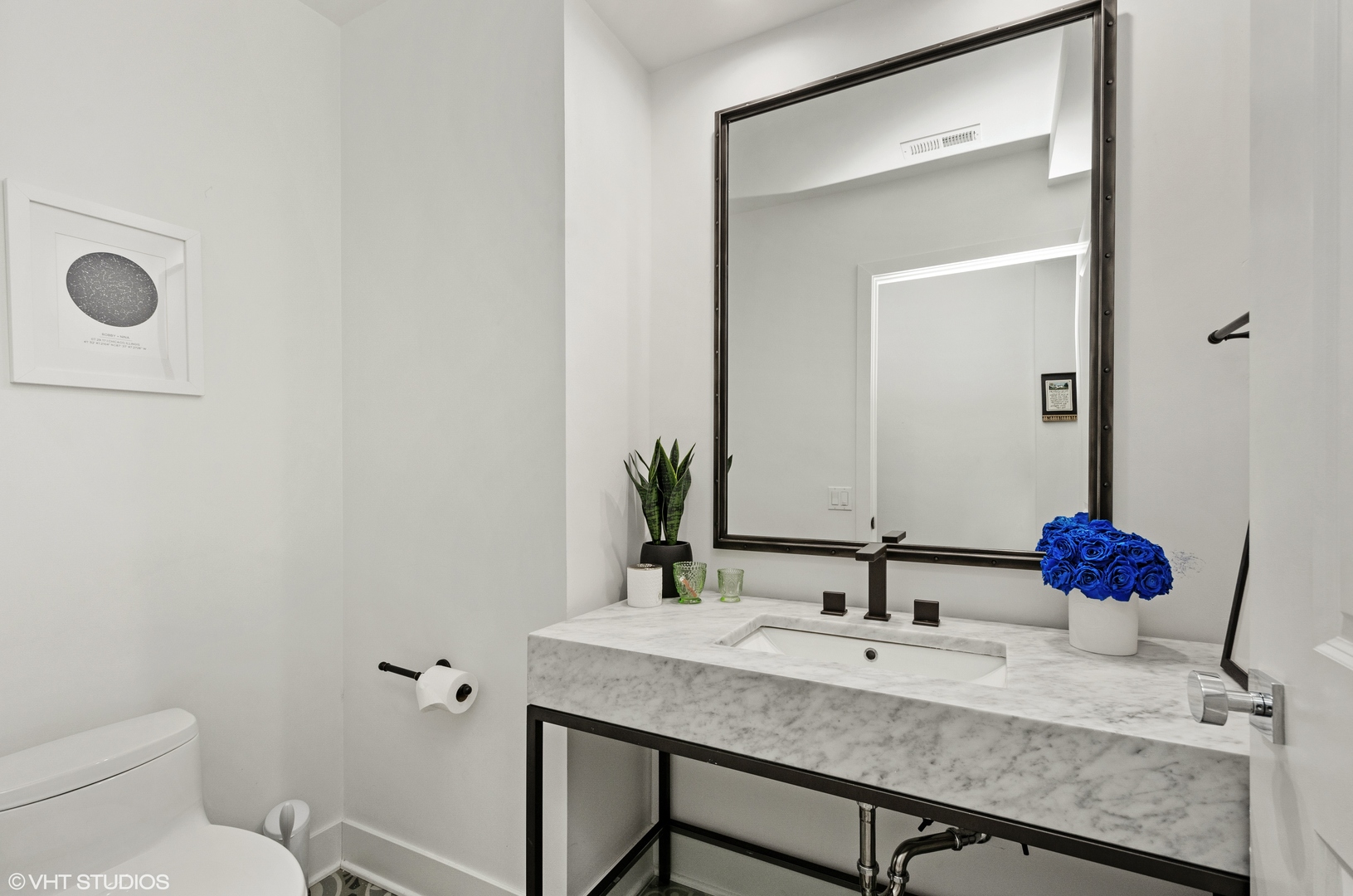 433 N WELLS Street Unit: 502