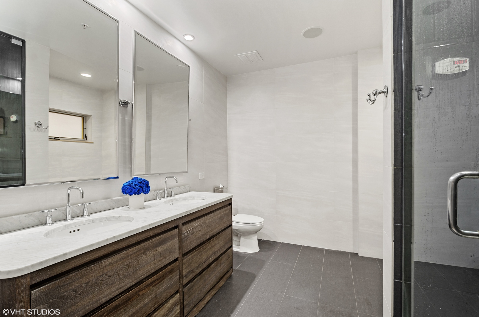 433 N WELLS Street Unit: 502