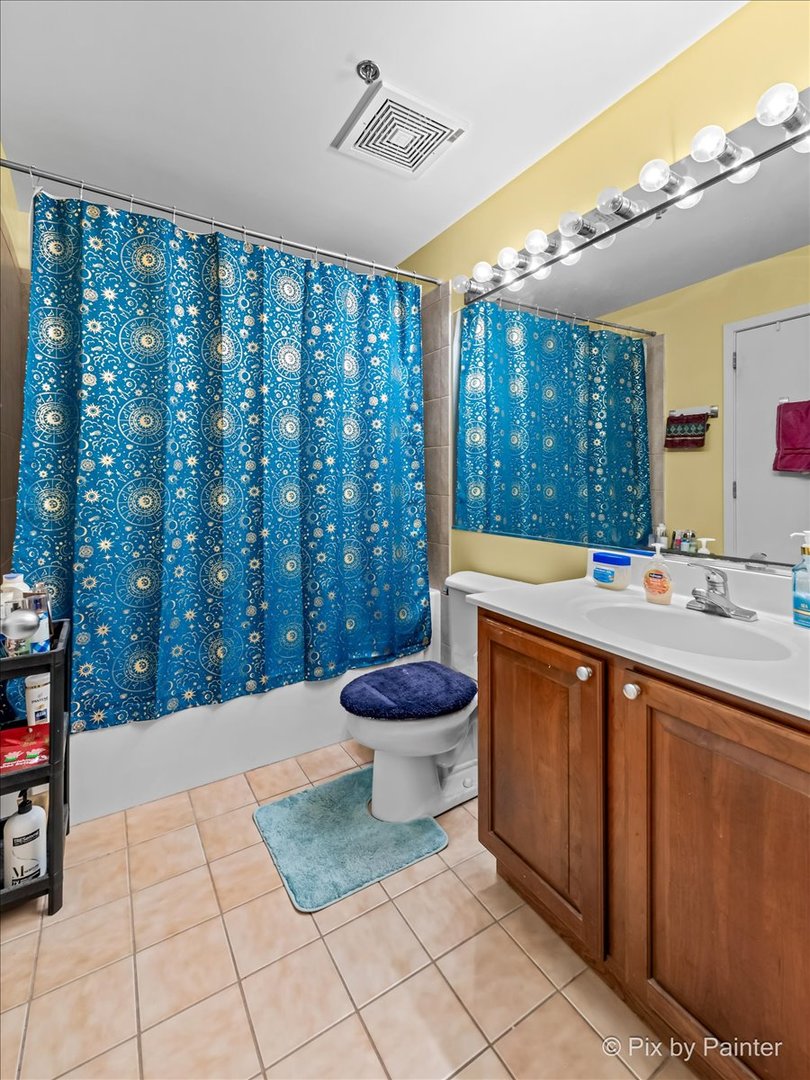 1000 E 53rd Street Unit: 507S