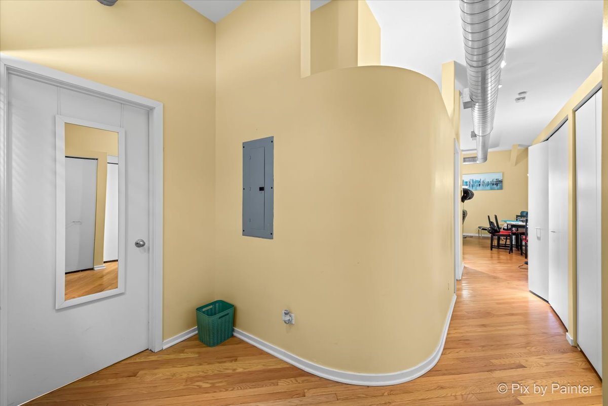 1000 E 53rd Street Unit: 507S