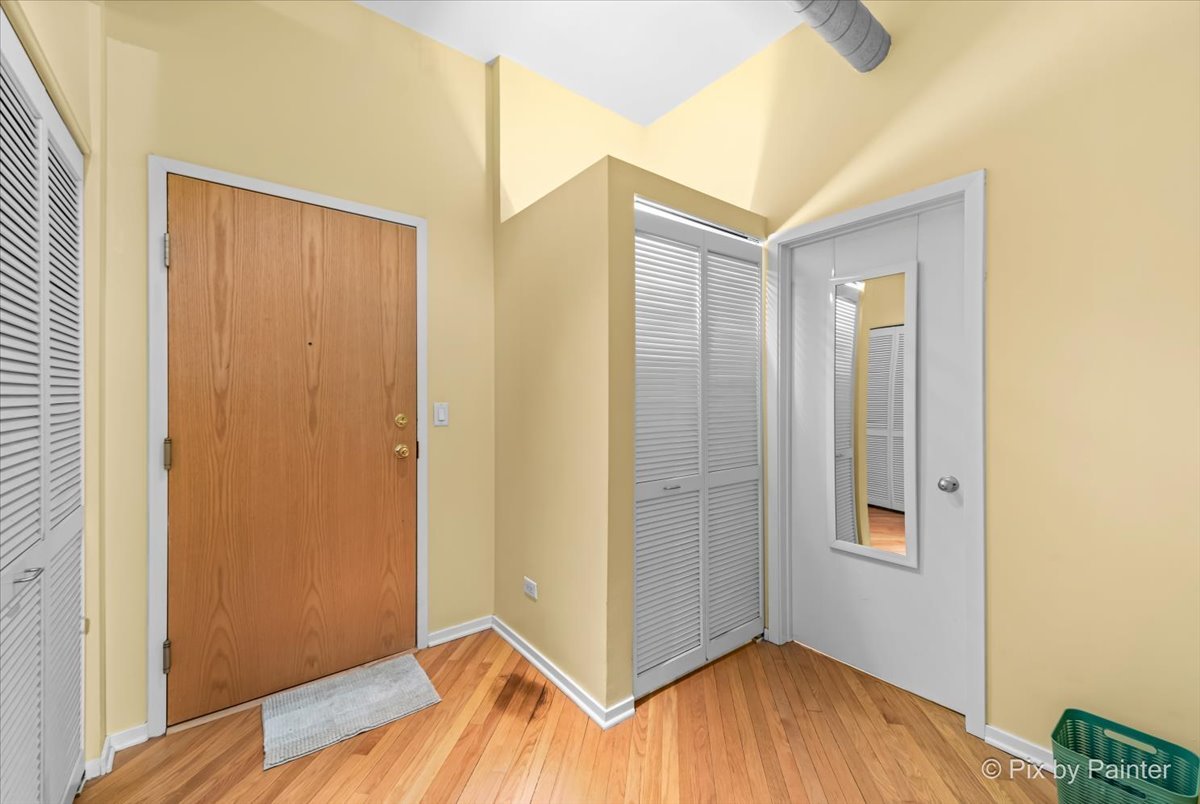 1000 E 53rd Street Unit: 507S