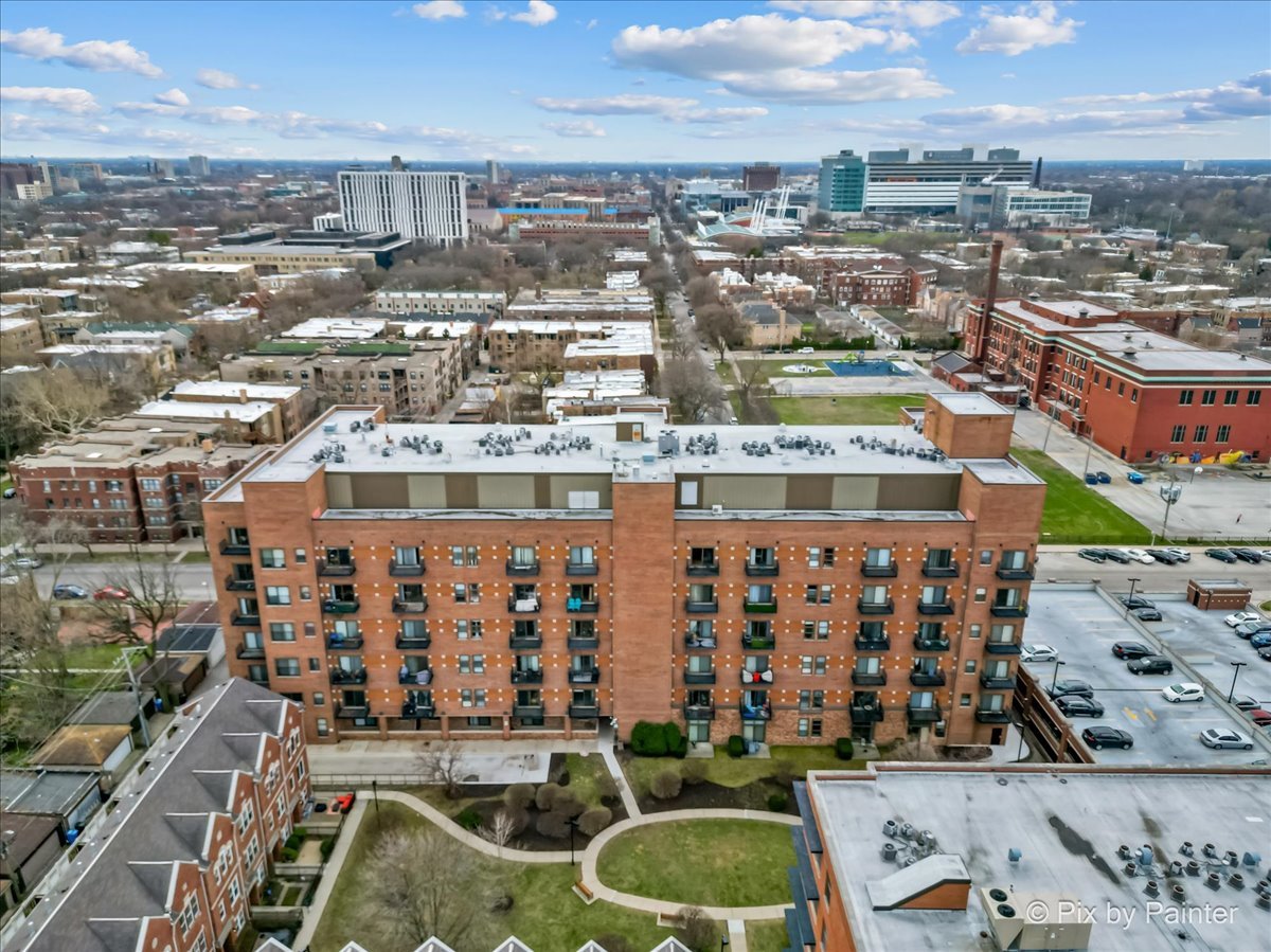 1000 E 53rd Street Unit: 507S