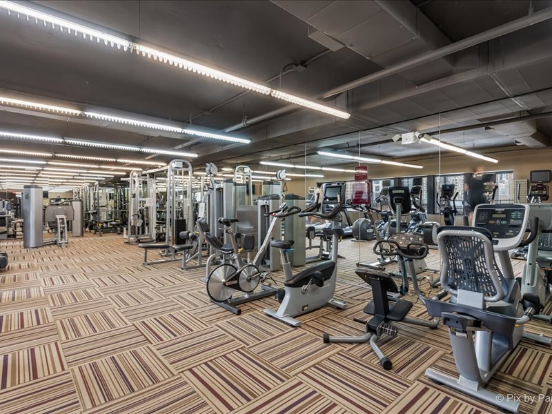 30 E Huron Street Unit: 1204