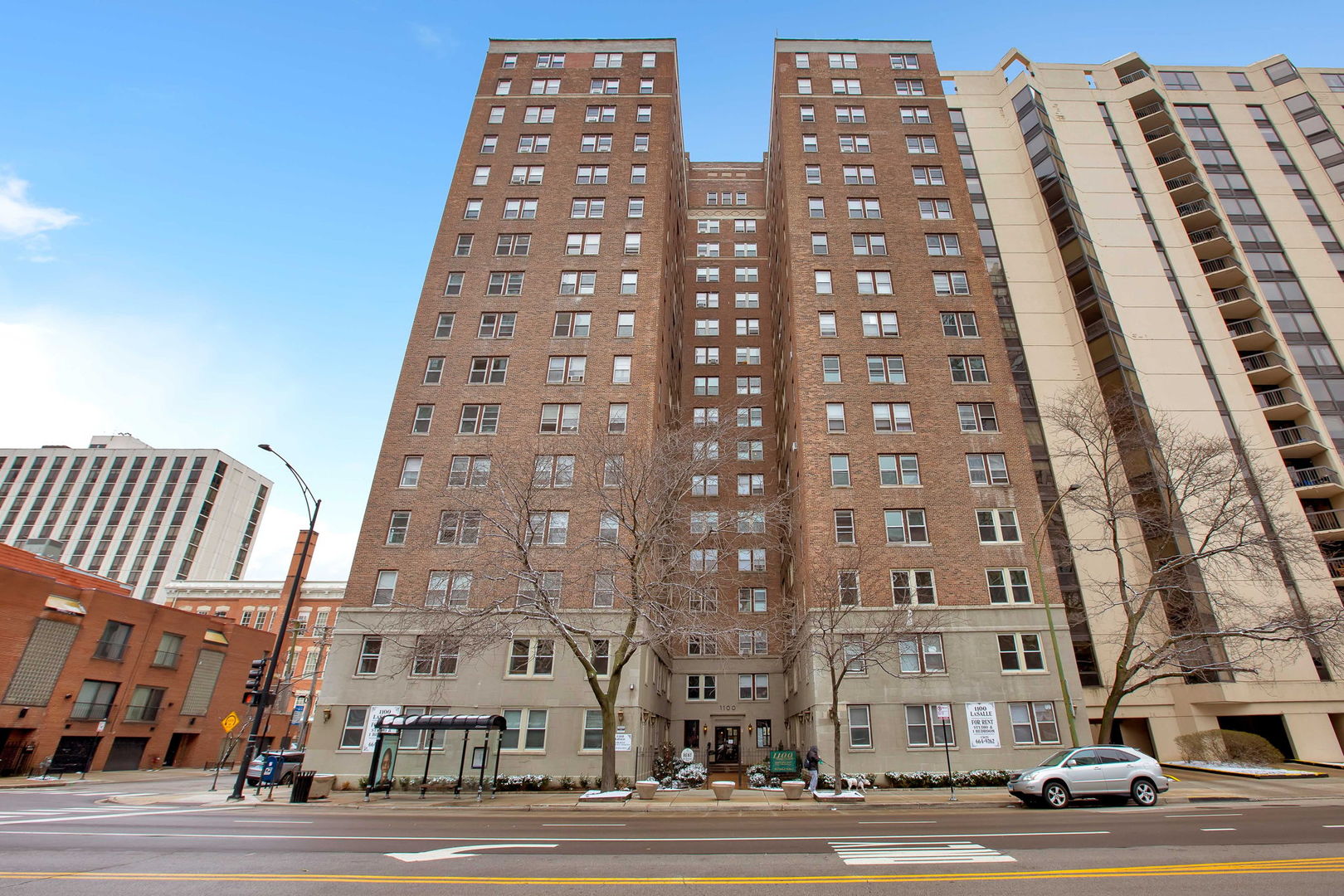 1100 N La Salle Drive Unit: 1211