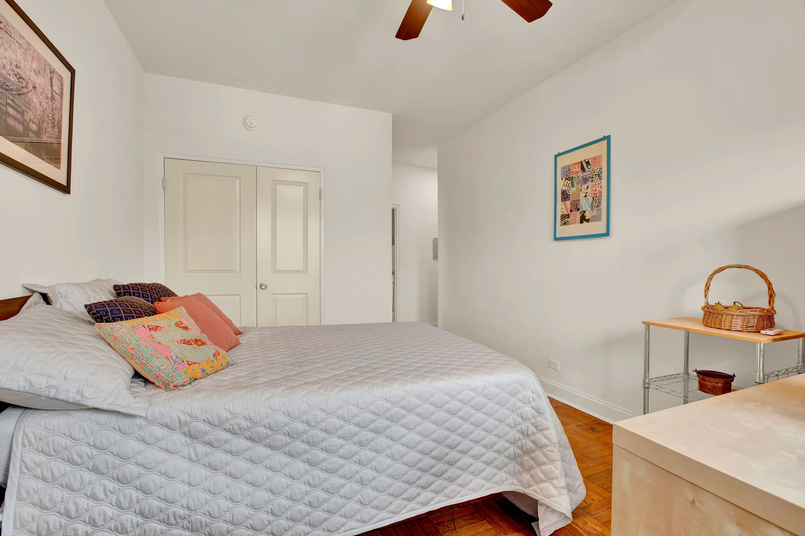 1100 N La Salle Drive Unit: 1211