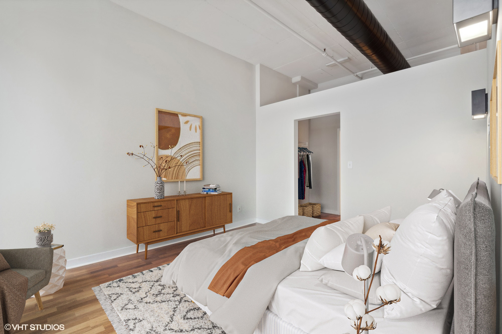 740 W Fulton Street Unit: 1107