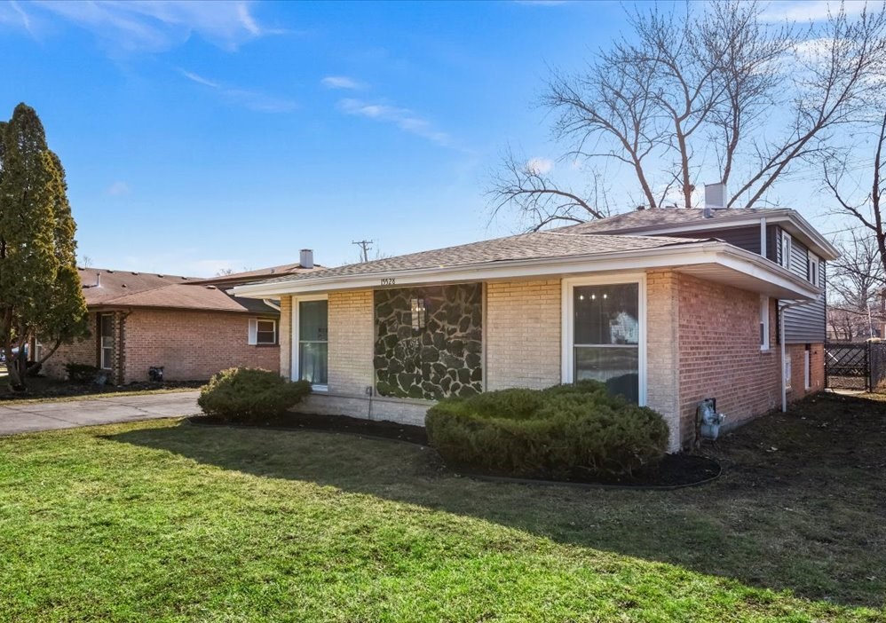 15528 Sunset Drive