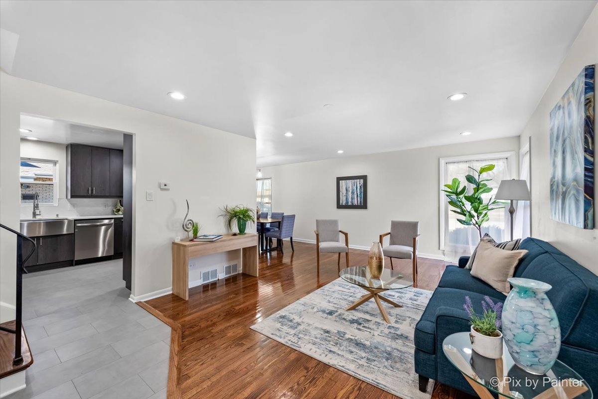 15528 Sunset Drive