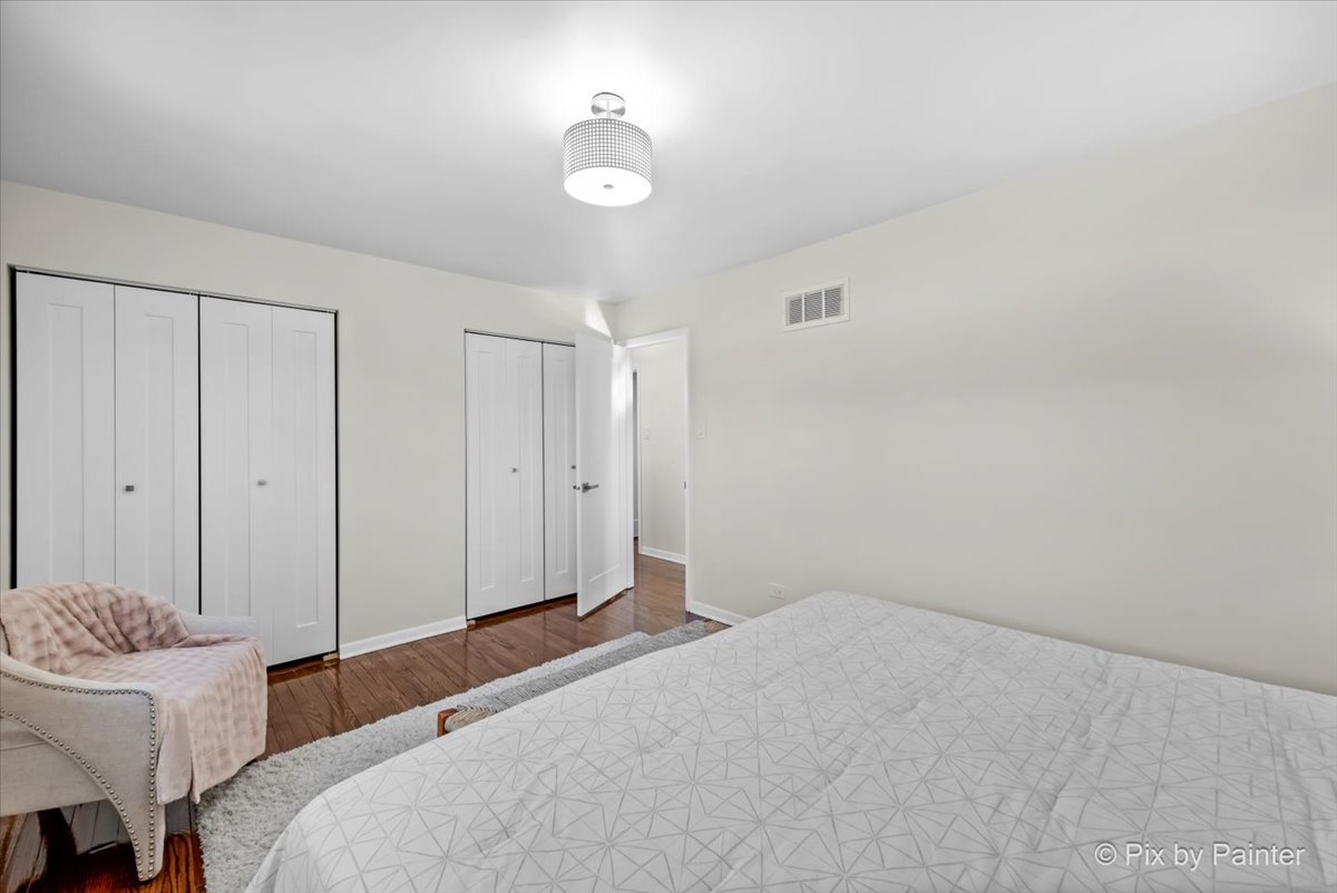 15528 Sunset Drive