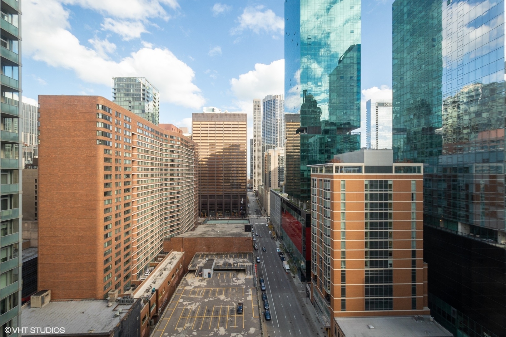 535 N Michigan Avenue Unit: 1808