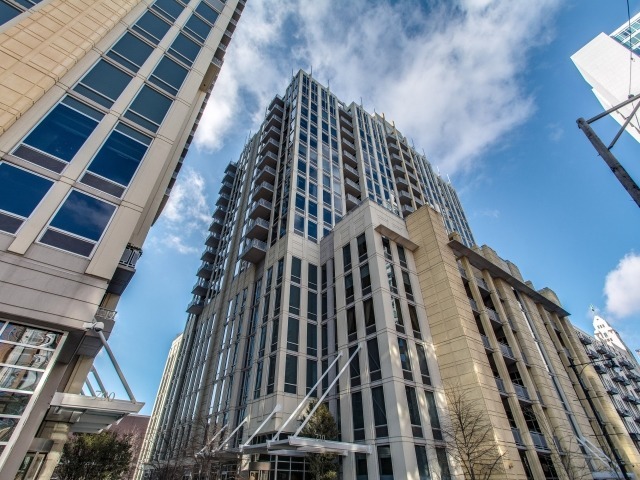 720 N Larrabee Street Unit: 1005