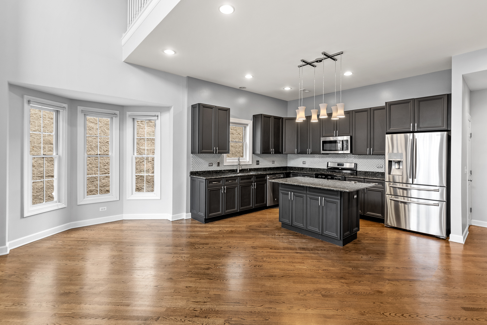 1545 N NORTH PARK Avenue Unit: 3N