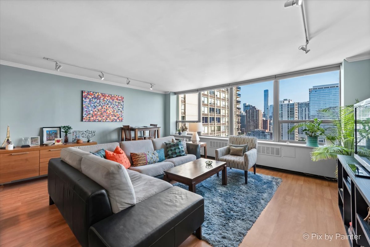 1360 N Sandburg Terrace Unit: 2203