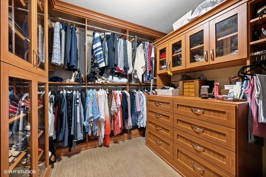 600 N Lake Shore Drive Unit: 1412