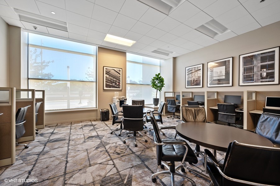 600 N Lake Shore Drive Unit: 1412