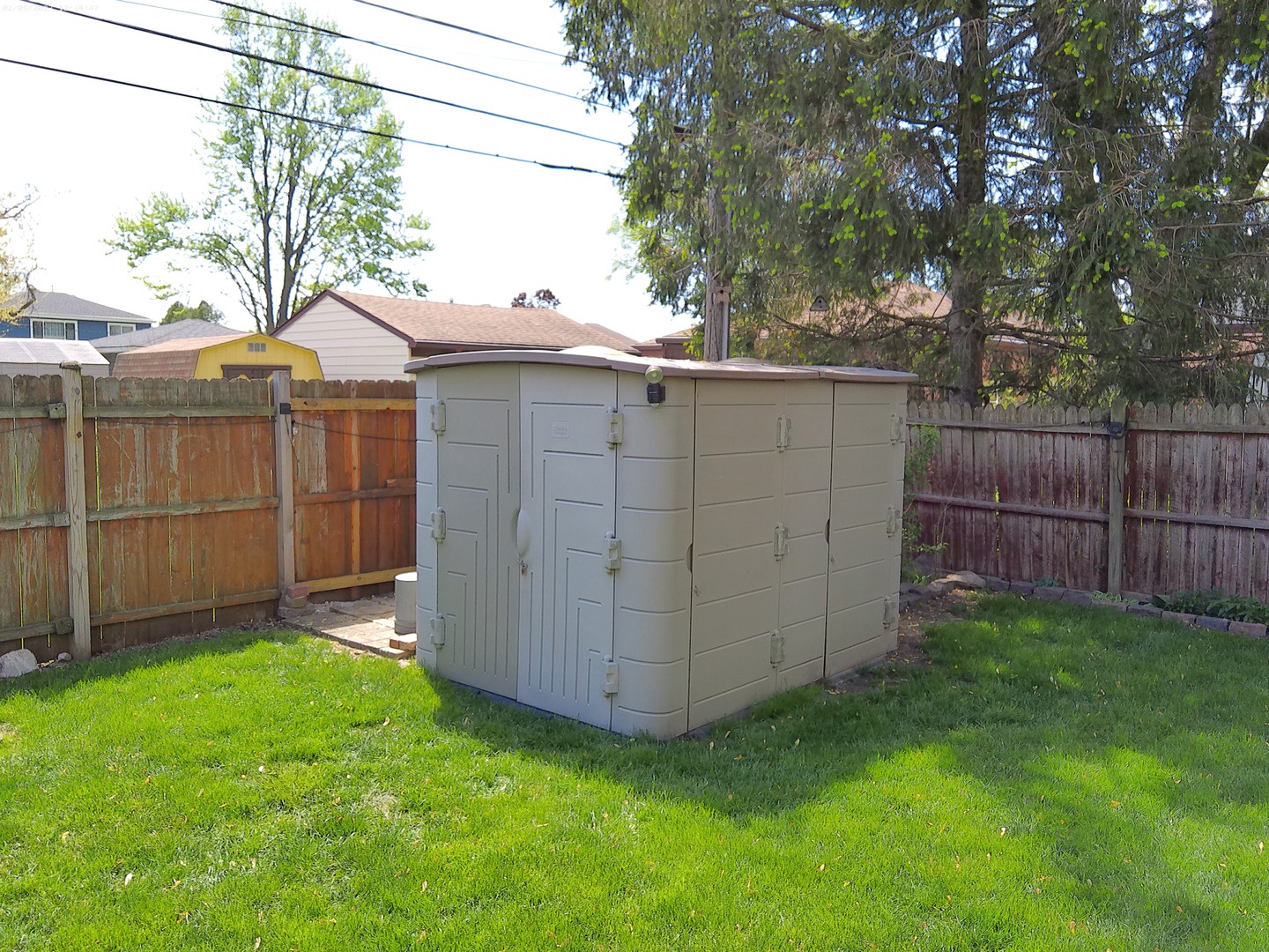 1881 Paula Lane