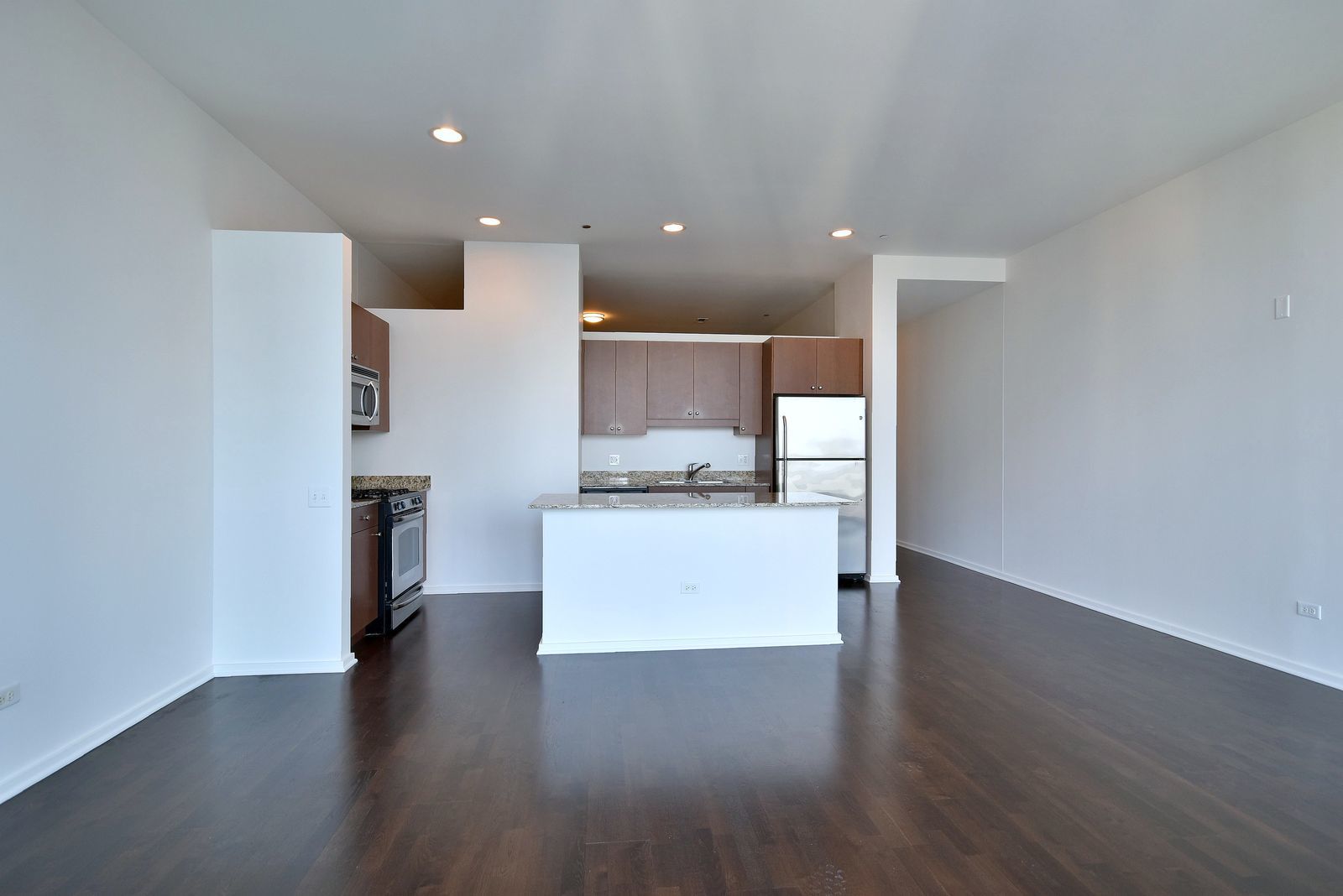 65 E Monroe Street Unit: 4420